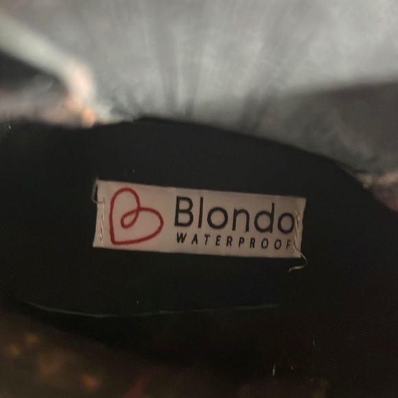 NWT Blondo Leather Ankle Boots - Picture 8 of 9